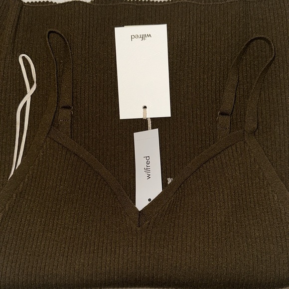 NWT Aritzia Wilfred Midi Dress - Picture 4 of 6